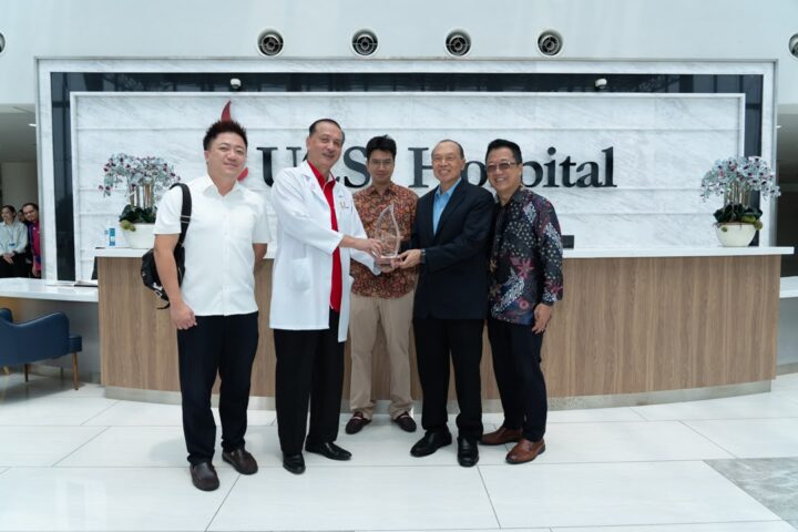 Meeting the UCSI University Hospital team during Tan Sri Dr Lim Wee Chai’s visit on 24 October 2026
